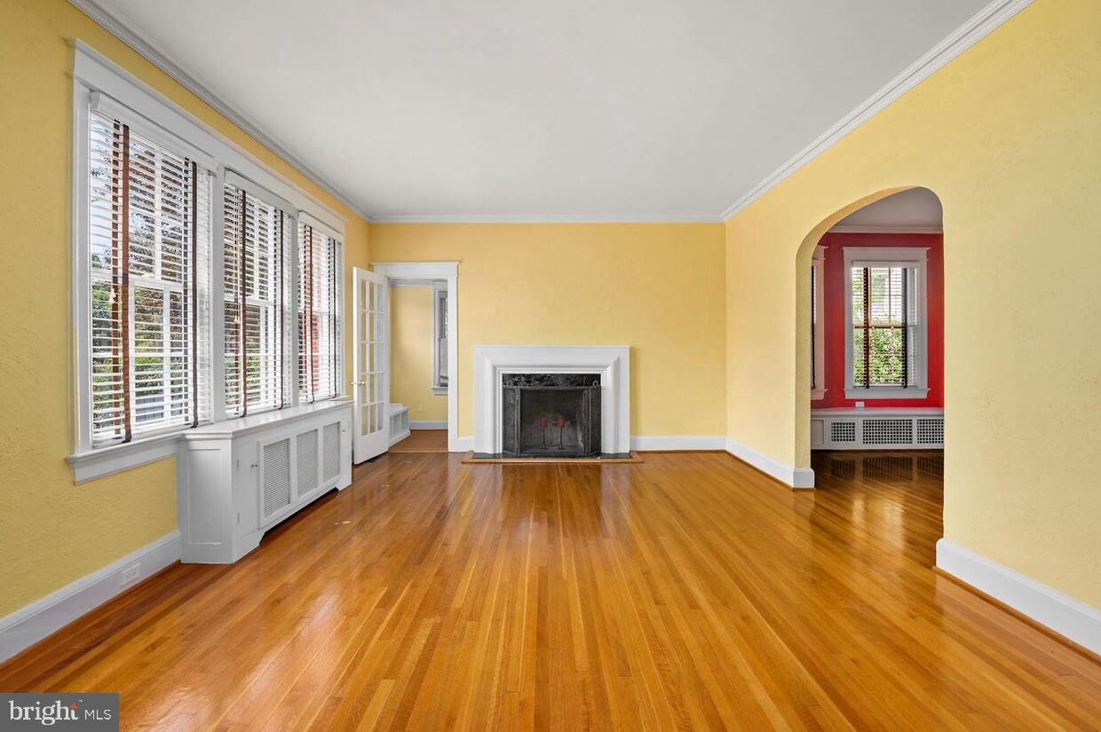 3403 Woodley Road Northwest Washington, DC 20016 - Photo 4 of 17 Large gracious living room, faces out on Woodley