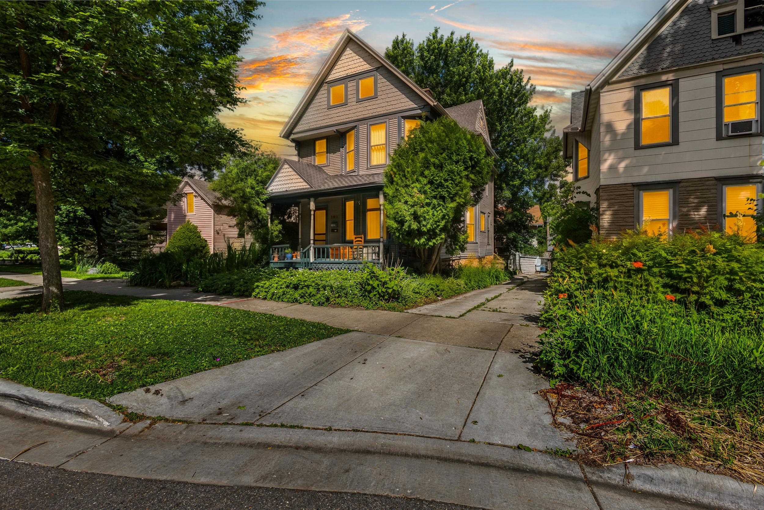 1010 East Gorham Street Madison, WI 53703 - Photo 2 of 63