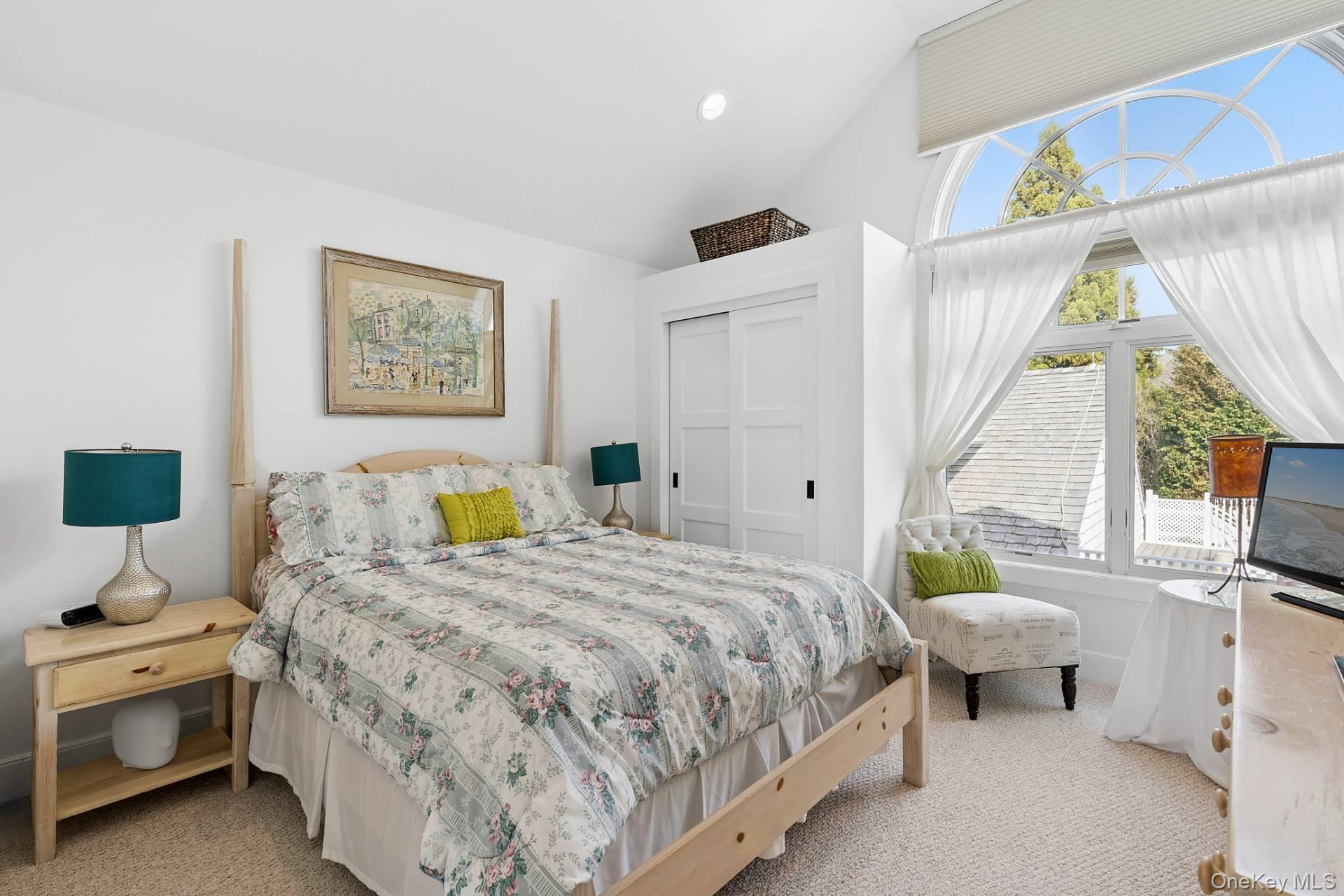 59 Farm Field Road Bridgehampton, NY 11932 - Photo 17 of 21