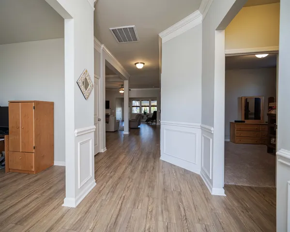 $557,000 | 5111 General Eisenhower Drive, Murfreesboro, TN 37129