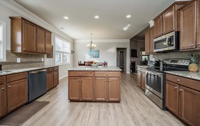 $557,000 | 5111 General Eisenhower Drive, Murfreesboro, TN 37129