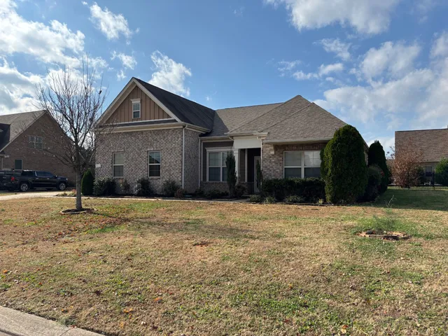 $557,000 | 5111 General Eisenhower Drive, Murfreesboro, TN 37129