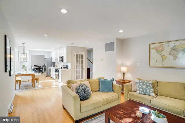 $5,700 | 3300 Prince William Drive, Fairfax, VA 22031