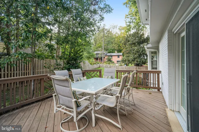 $5,700 | 3300 Prince William Drive, Fairfax, VA 22031