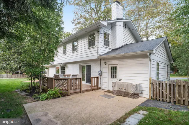 $5,700 | 3300 Prince William Drive, Fairfax, VA 22031