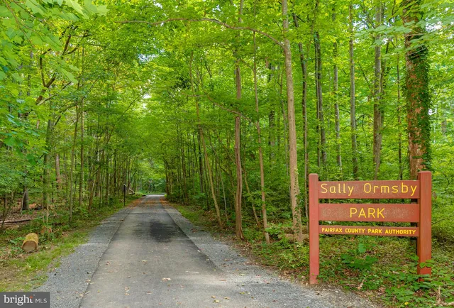 $5,700 | 3300 Prince William Drive, Fairfax, VA 22031