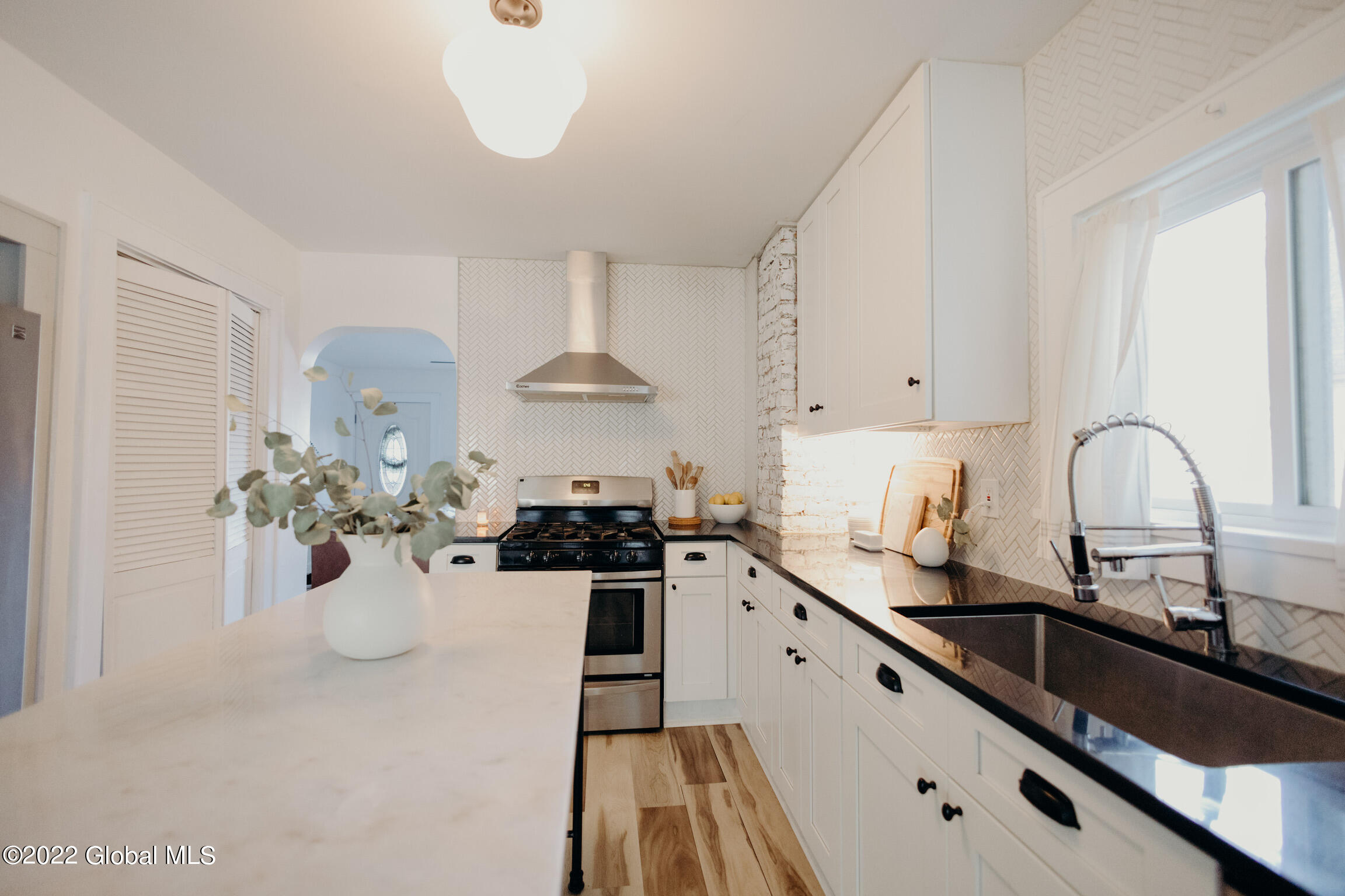 1418 Curry Road Rotterdam, NY 12306 - Photo 17 of 37 1418 Curry Road-15