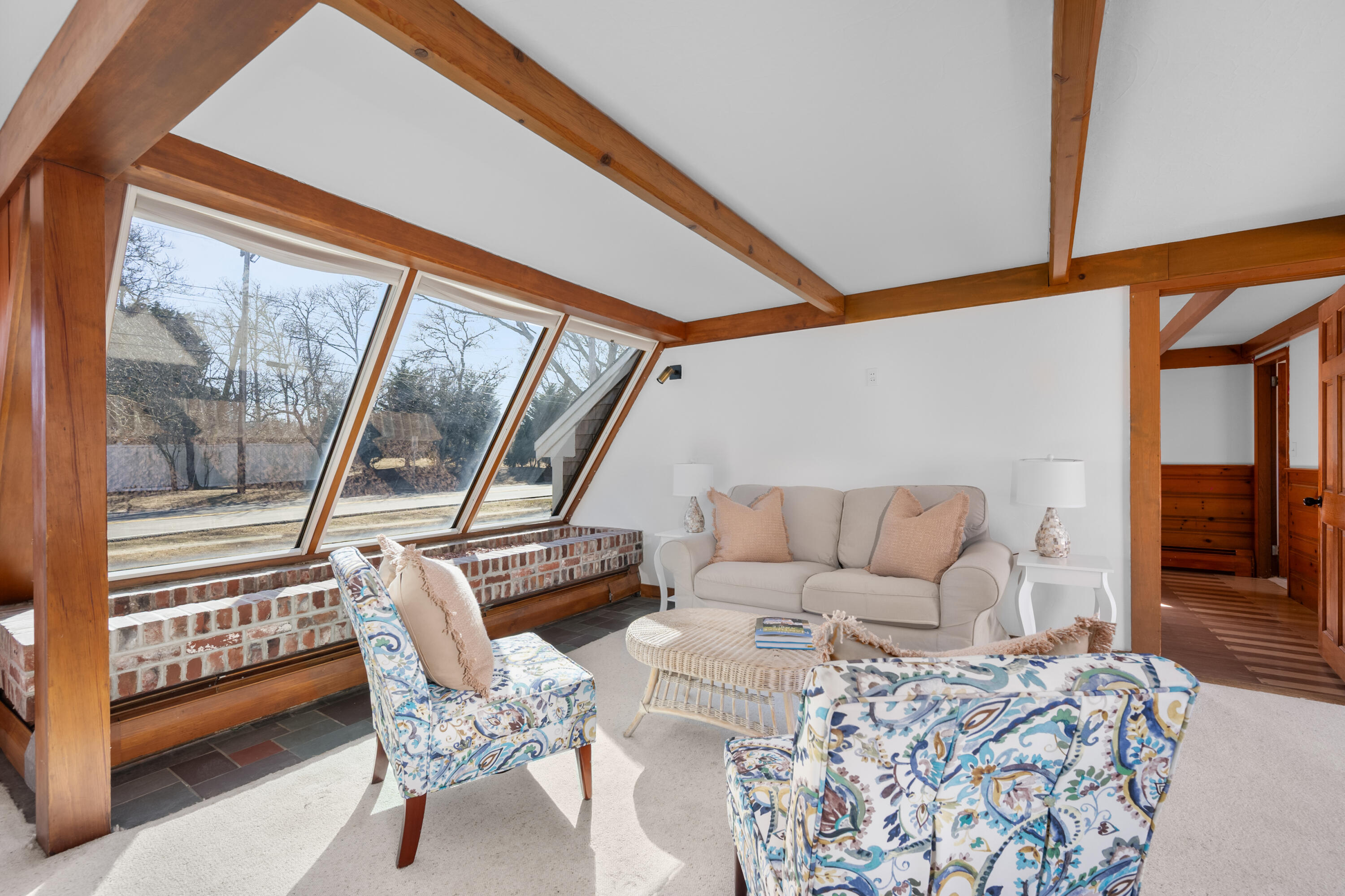 1996 Main Street Chatham, MA 02633 - Photo 11 of 55 Living Room