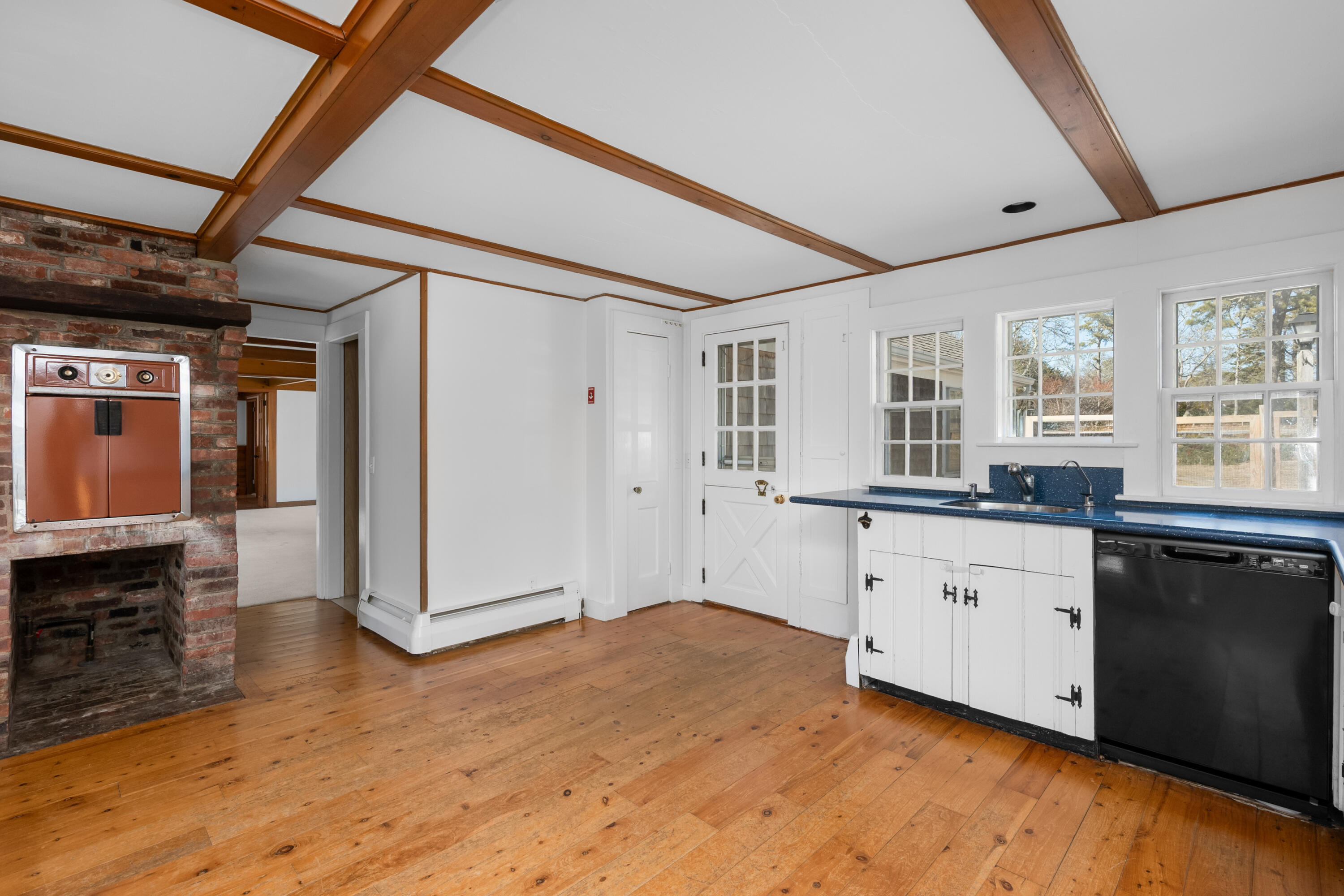 1996 Main Street Chatham, MA 02633 - Photo 19 of 55 Kitchen