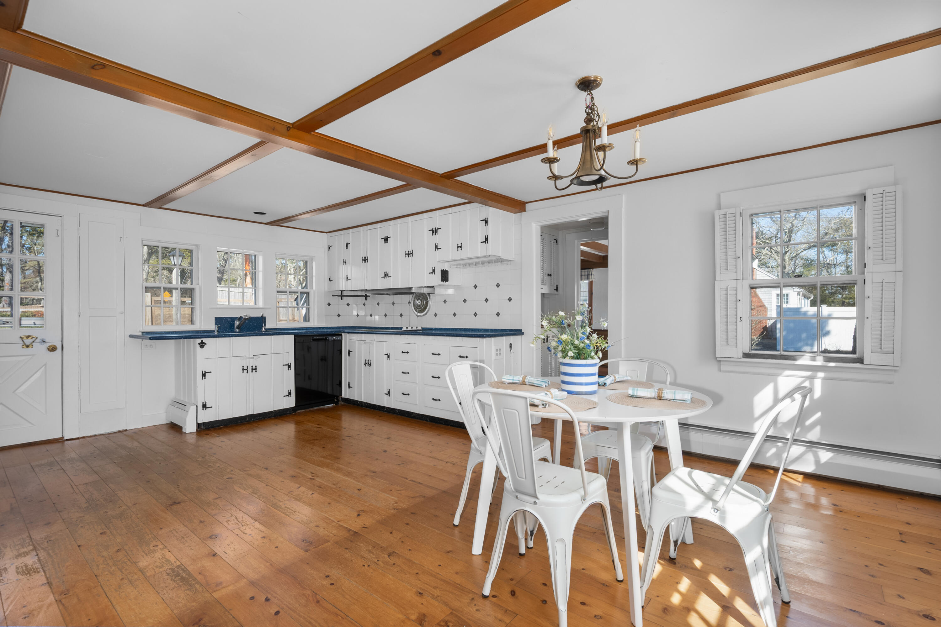 1996 Main Street Chatham, MA 02633 - Photo 20 of 55 Kitchen