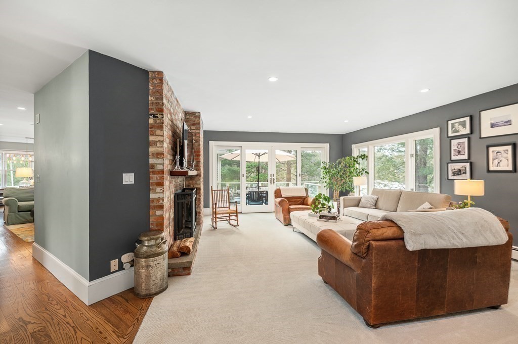 25 Juniper Street Wenham, MA 01984 - Photo 5 of 42