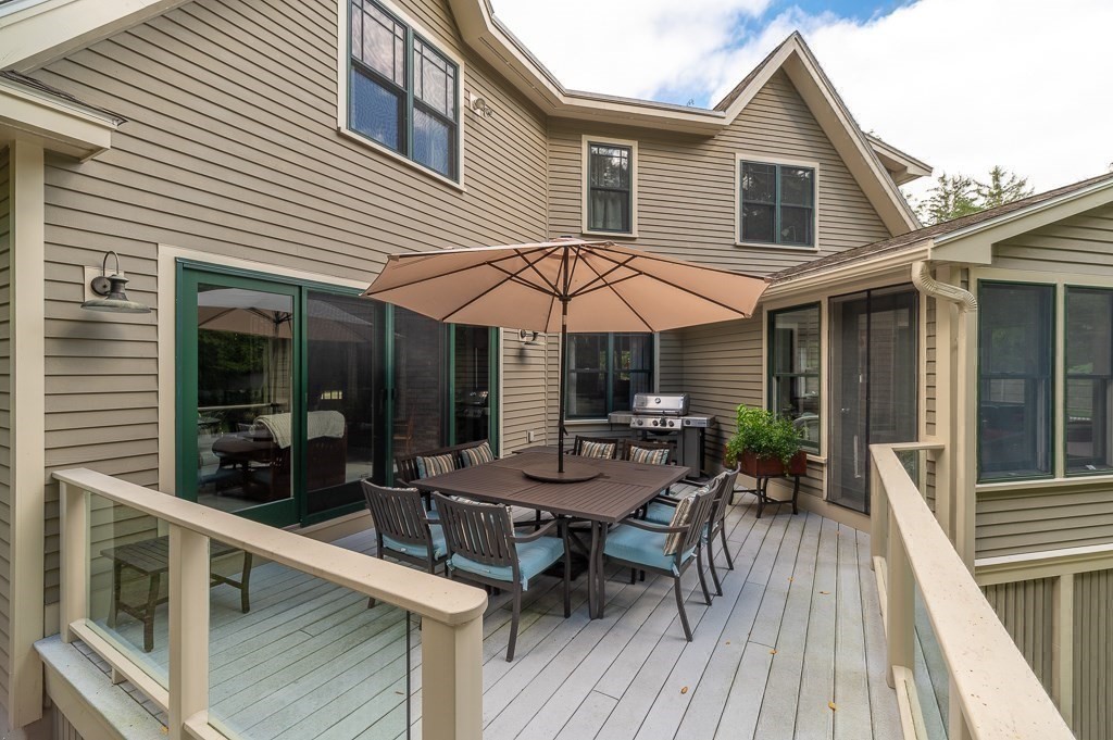 25 Juniper Street Wenham, MA 01984 - Photo 9 of 42