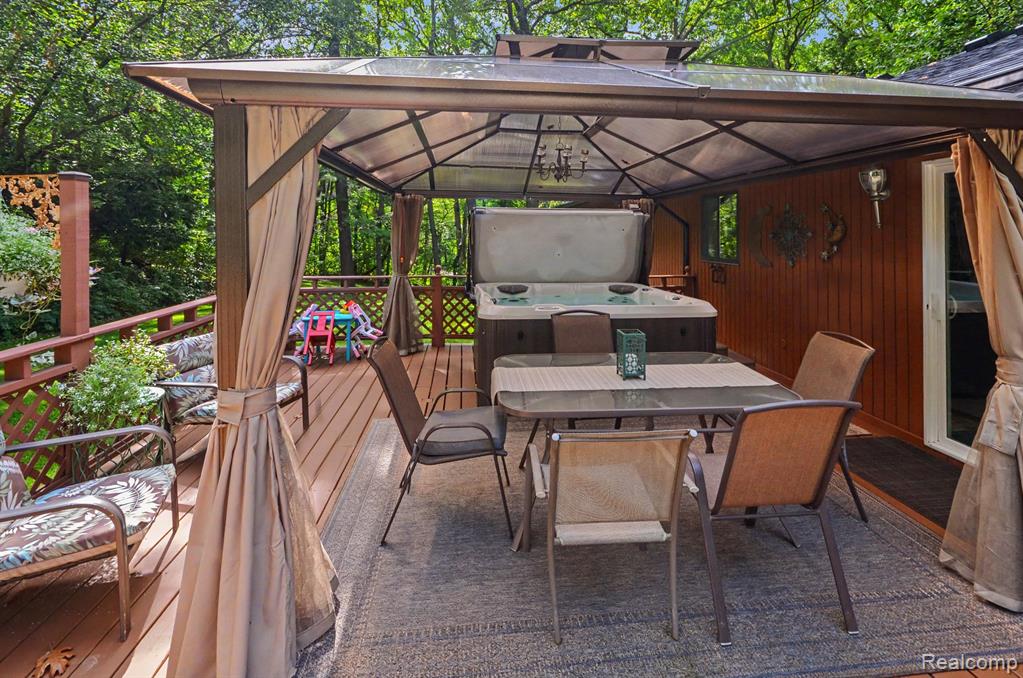 1600 Moffat Road Leonard, MI 48367 - Photo 25 of 44 Gallery Image 25