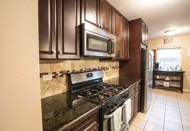 125 Mellbrook Road Bolingbrook, IL 60440 - Photo 26 of 41