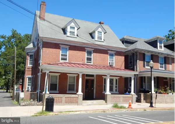 $2,250 | 11 Washington Street, Mount Holly, NJ 08060