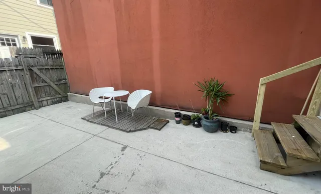 $1,850 | 1841 Light Street, Baltimore, MD 21230