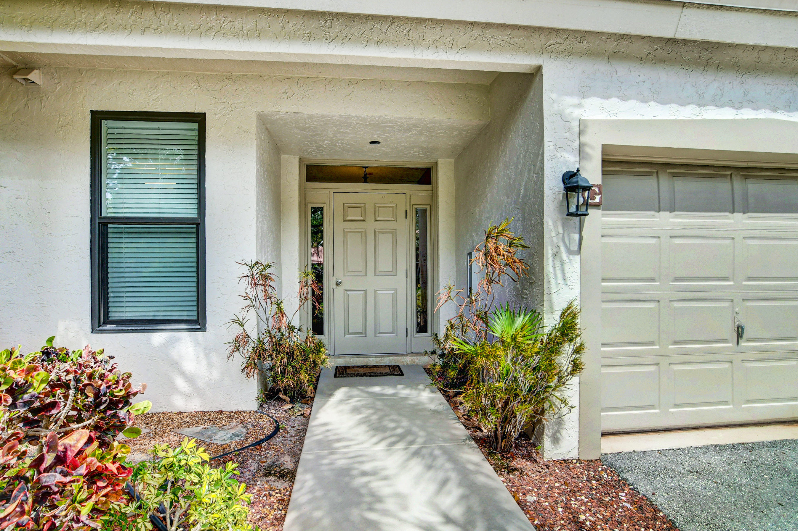 5771 Coach House Circle, Unit G Boca Raton, FL 33486 - Photo 53 of 72 Secured Building Door