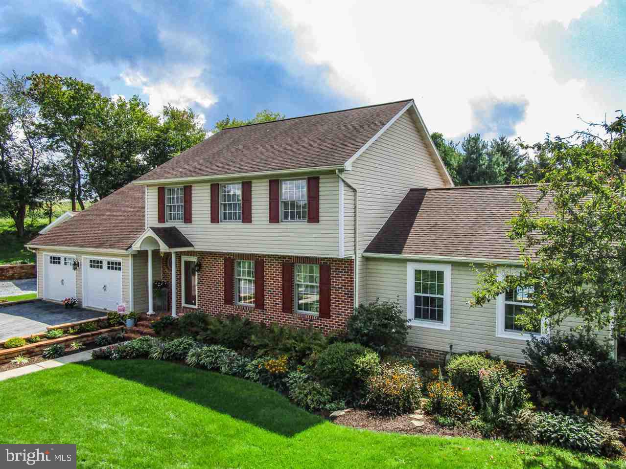 112 Kreider Road Palmyra, PA 17078 - Photo 2 of 25 Gallery Image 2