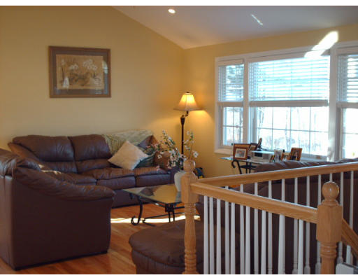 32 Spring Road Dracut, MA 01826 - Photo 4 of 5
