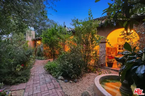$1,999,000 | 754 Basin Drive, Topanga, CA 90290