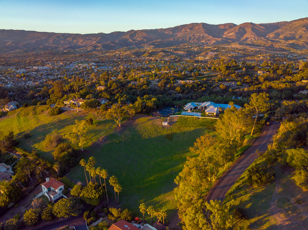 4560 Via Esperanza Santa Barbara, CA 93110 - Photo 39 of 60 Lot and Mountains