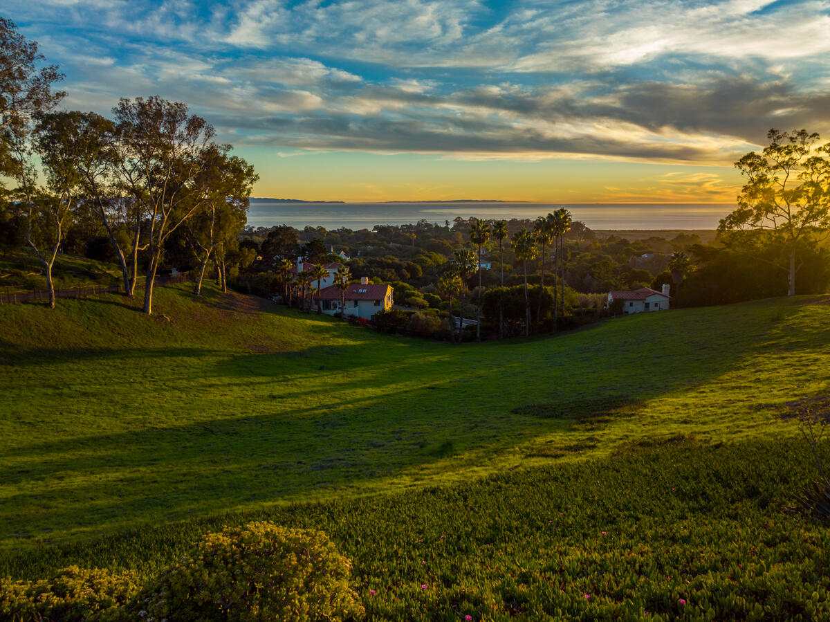 4560 Via Esperanza Santa Barbara, CA 93110 - Photo 43 of 60 Island Sunset
