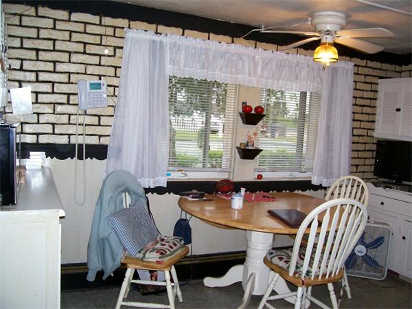 32 Swifts Beach Road Wareham, MA 02571 - Photo 3 of 8 Gallery Image 3