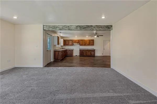 $210,000 | 304 Chestnut Street, La Monte, MO 65337