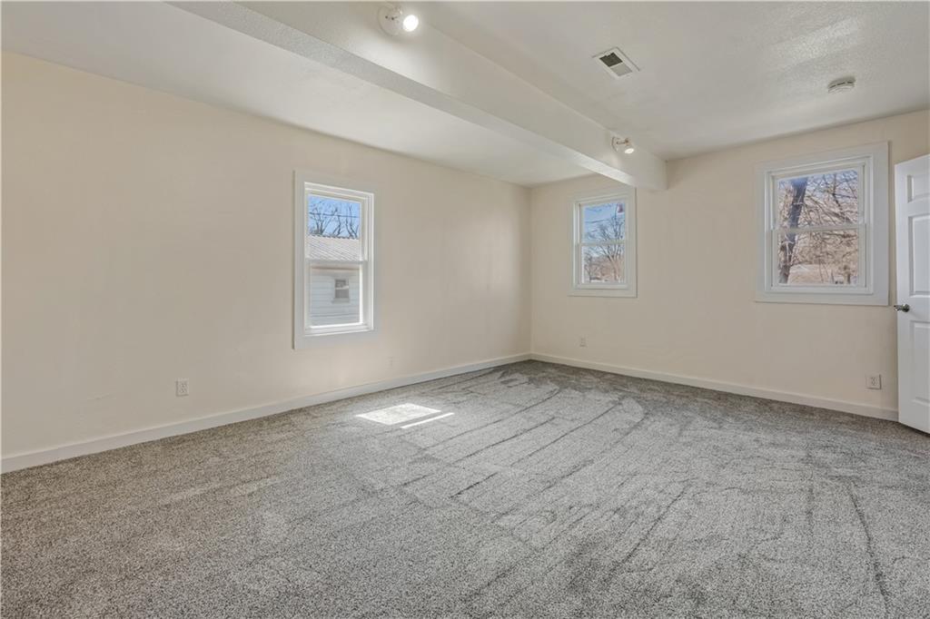 304 Chestnut Street La Monte, MO 65337 - Photo 38 of 64