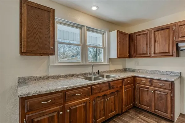 $210,000 | 304 Chestnut Street, La Monte, MO 65337