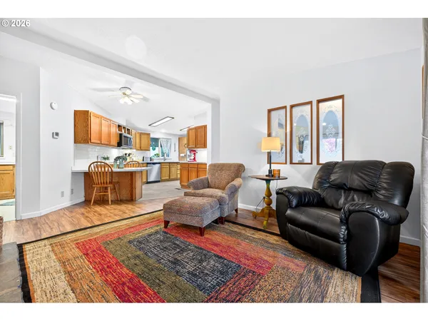 $145,000 | 100 Southwest 195th Avenue, Unit 122, Beaverton, OR 97006