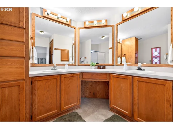 $145,000 | 100 Southwest 195th Avenue, Unit 122, Beaverton, OR 97006