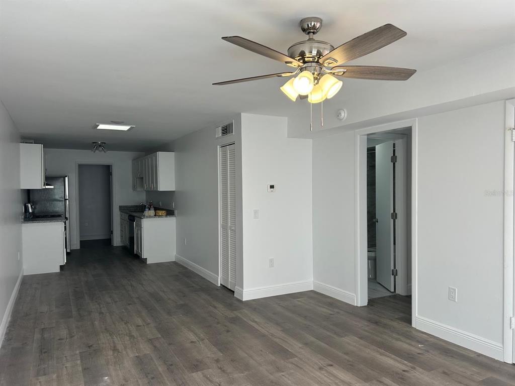 2727 West Oak Ridge Road, Unit 4 Orlando, FL 32809 - Photo 2 of 7