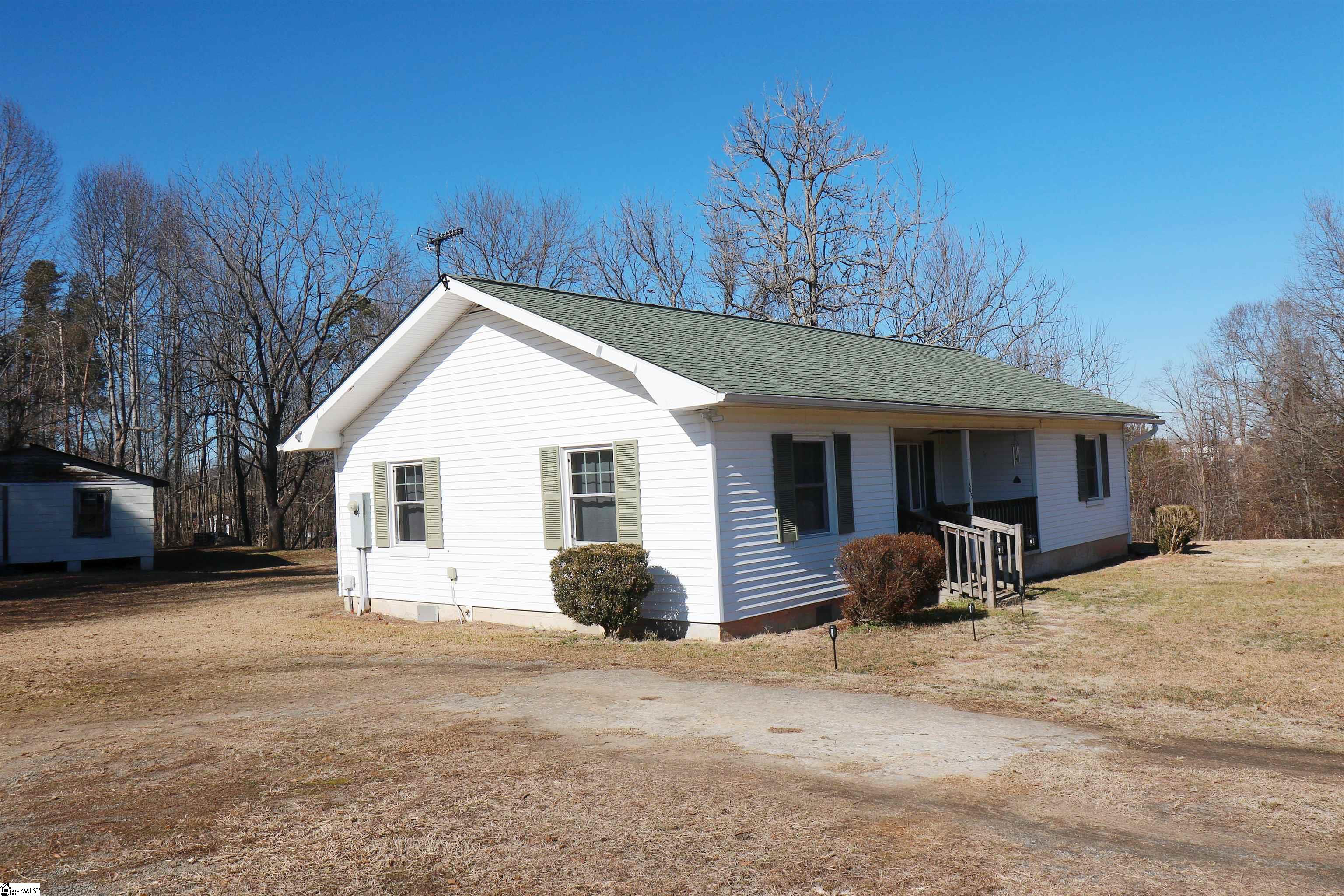 165 Melvin Hill Road Campobello, SC 29322 - Photo 3 of 18 Gallery Image 3