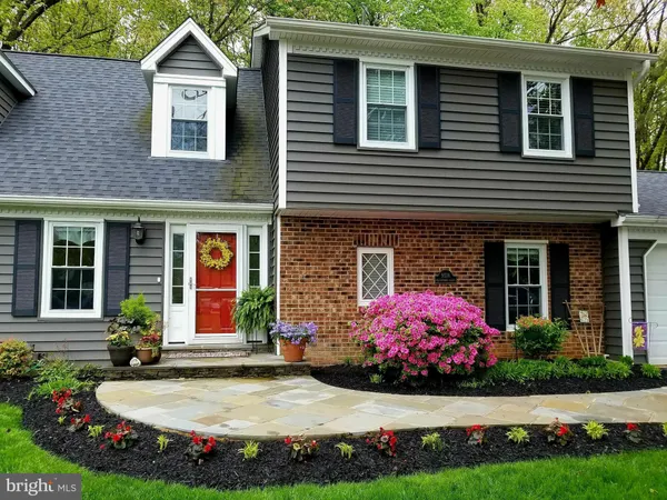 $899,900 | 9518 Heathwood Court, Burke, VA 22015