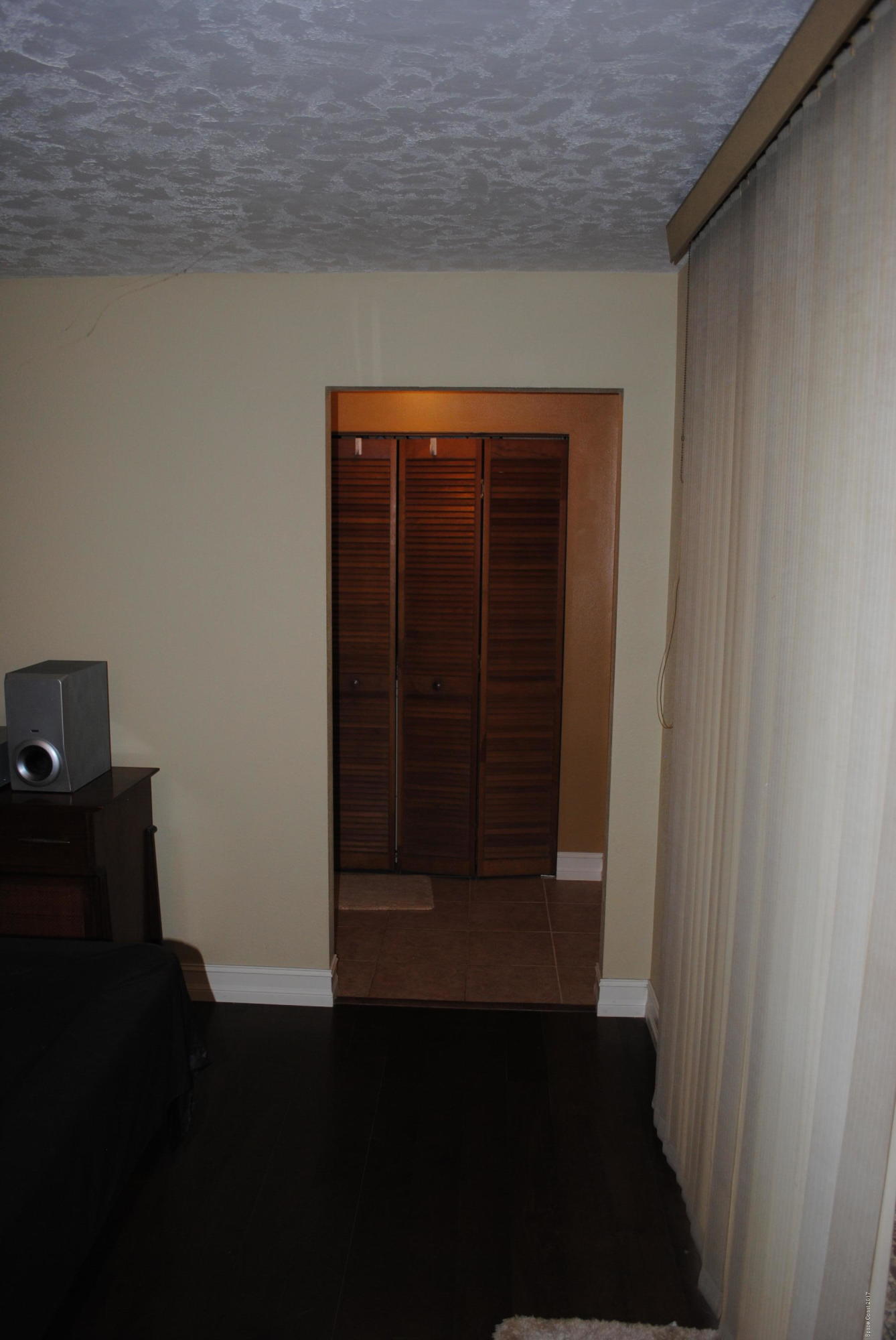 399 Warner Road Southwest Palm Bay, FL 32908 - Photo 31 of 40 a view of wooden door