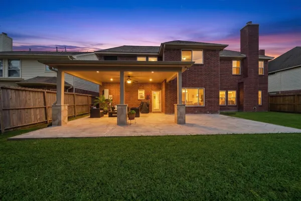 $389,000 | 7114 Trimstone Drive, Pasadena, TX 77505
