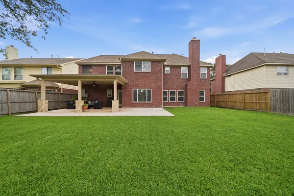 $389,000 | 7114 Trimstone Drive, Pasadena, TX 77505