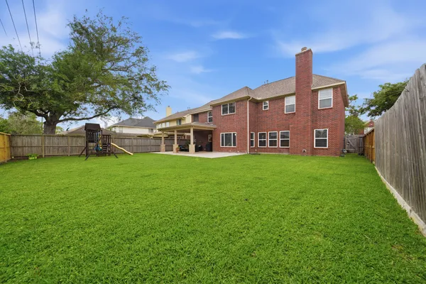 $389,000 | 7114 Trimstone Drive, Pasadena, TX 77505