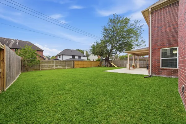 $389,000 | 7114 Trimstone Drive, Pasadena, TX 77505
