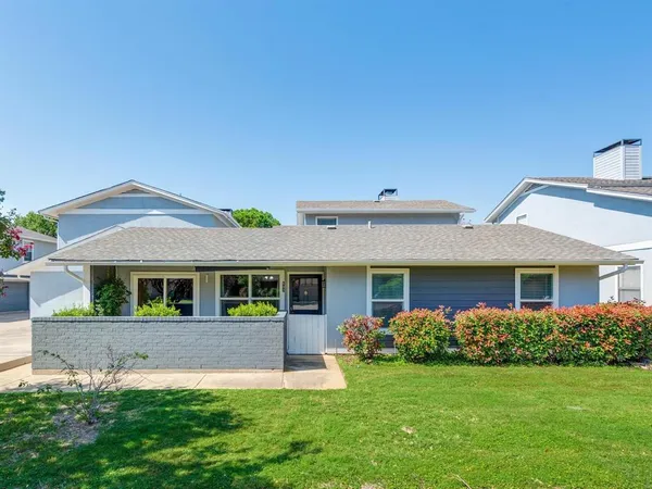 $1,750 | 632 Timberline Drive, Hurst, TX 76053