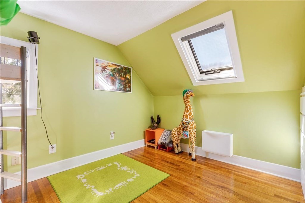 10 R Cummings Road Newton, MA 02459 - Photo 13 of 20 Gallery Image 13