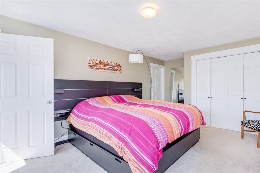 10 R Cummings Road Newton, MA 02459 - Photo 9 of 20 Gallery Image 9