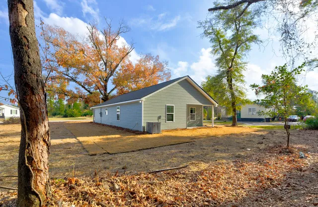 $325,000 | 911 North Lemacks Street, Walterboro, SC 29488