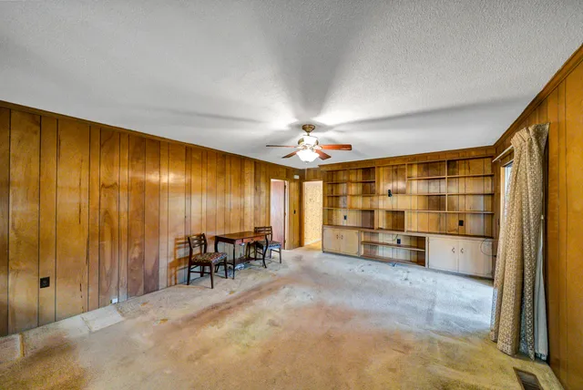 $325,000 | 224 Walnut Street, North, SC 29112