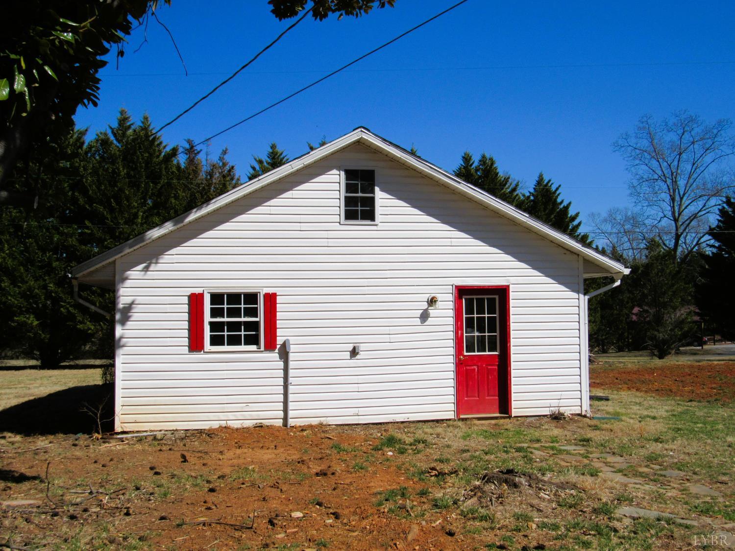 328 Huff Creek Trail Amherst, VA 24521 - Photo 32 of 41 a view of a house with a yard