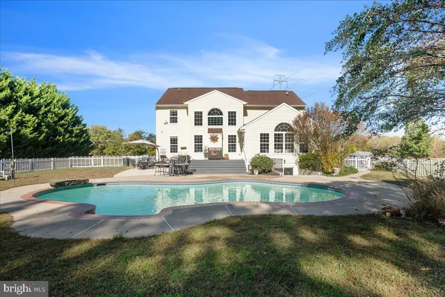 $674,900 | 2335 Lowery Road, Huntingtown, MD 20639