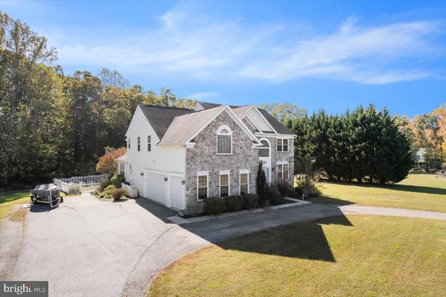 $674,900 | 2335 Lowery Road, Huntingtown, MD 20639