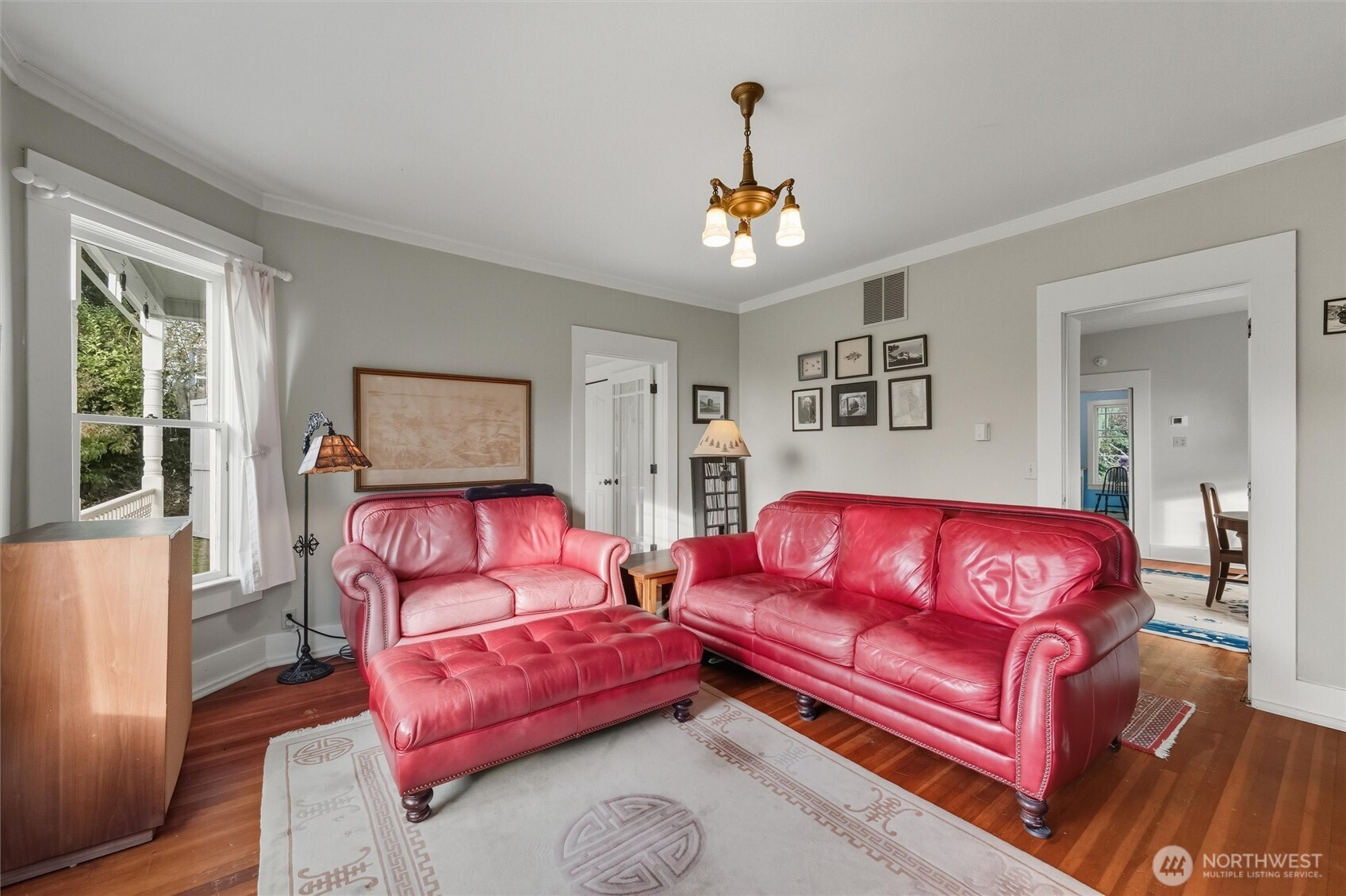 1131 16th Street Bellingham, WA 98225 - Photo 22 of 40 a living room with furniture and a window