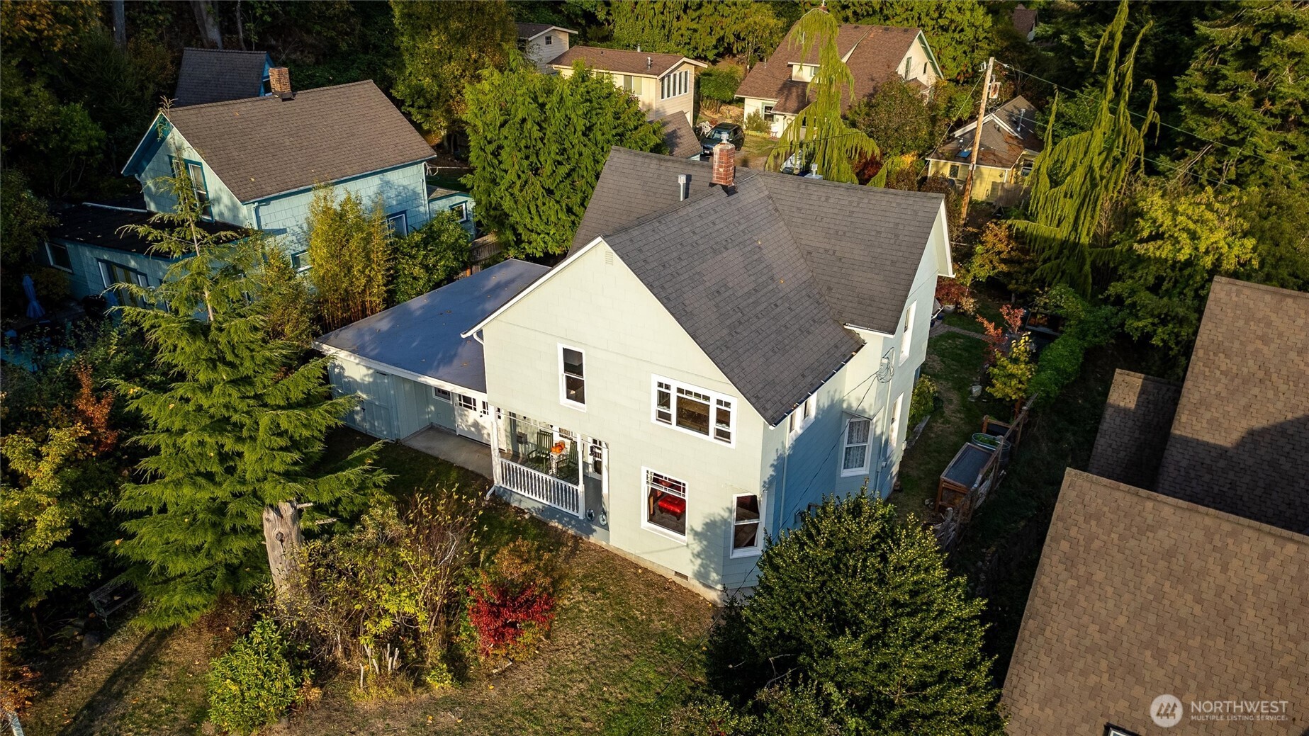 1131 16th Street Bellingham, WA 98225 - Photo 4 of 40 an aerial view of a house